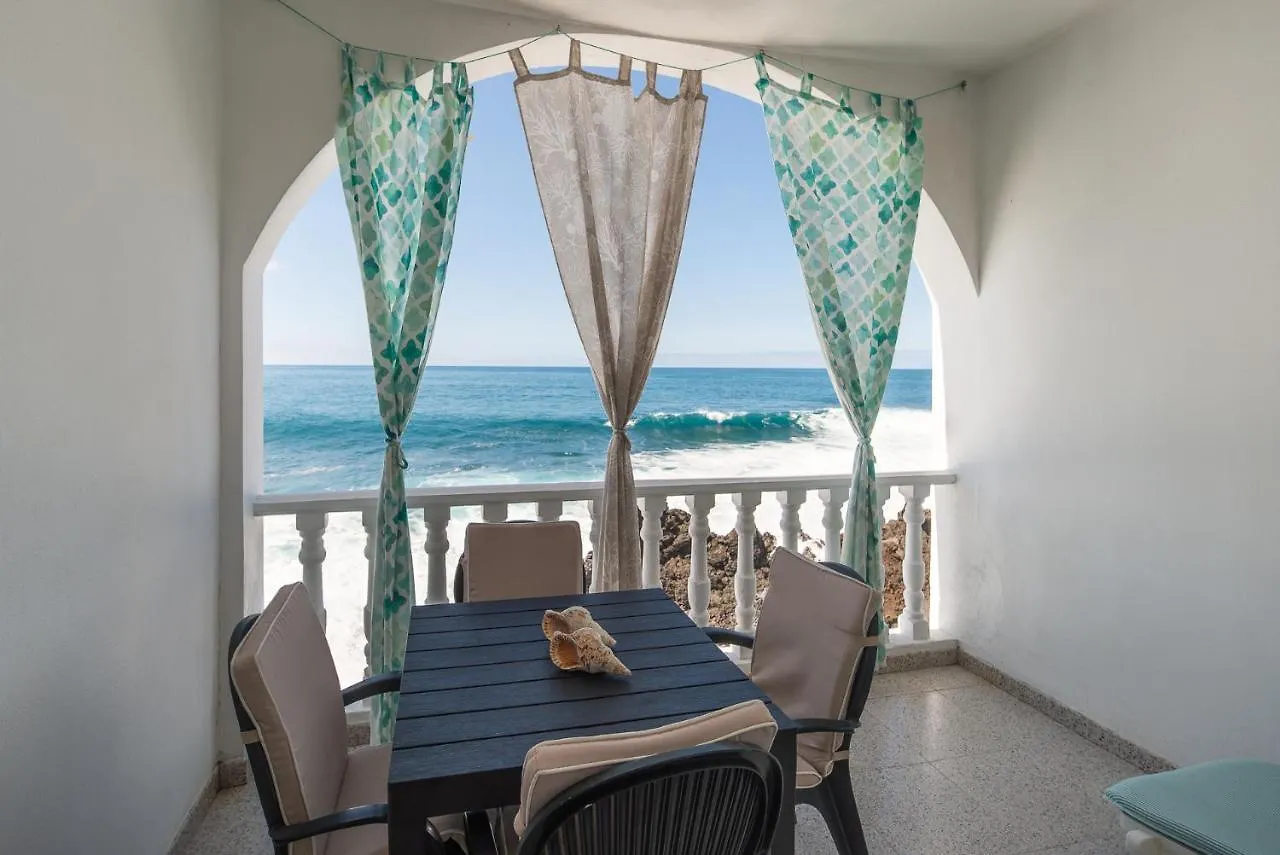 Apartamentos Con Vistas Al Mar En El Remo Los Llanos De Aridane Spain